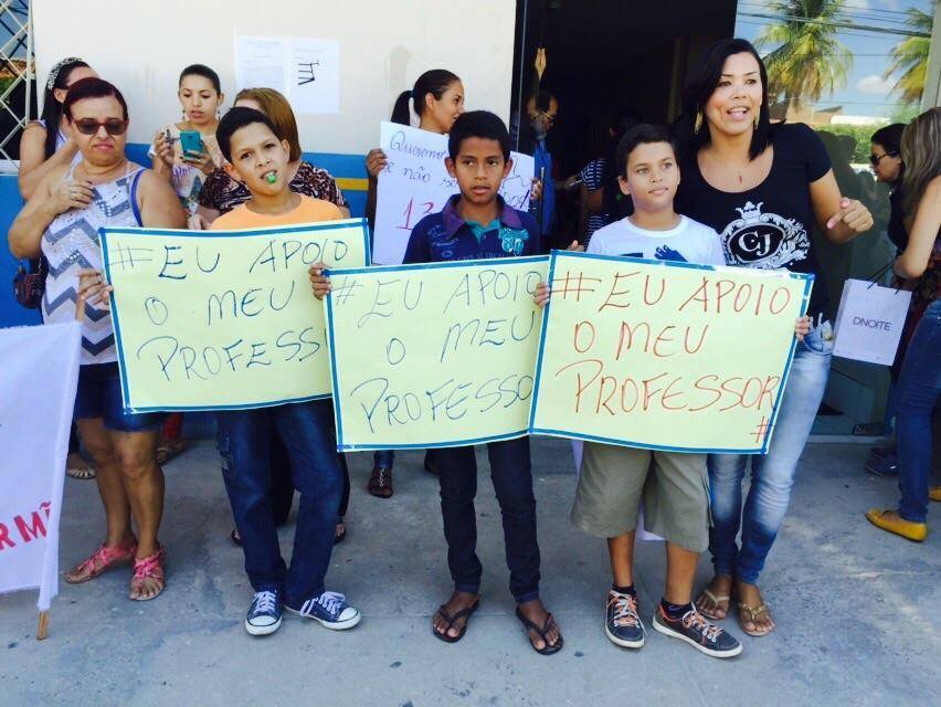  POR MAIS DIGNIDADE AOS PROFESSORES DE IBIMIRIM
